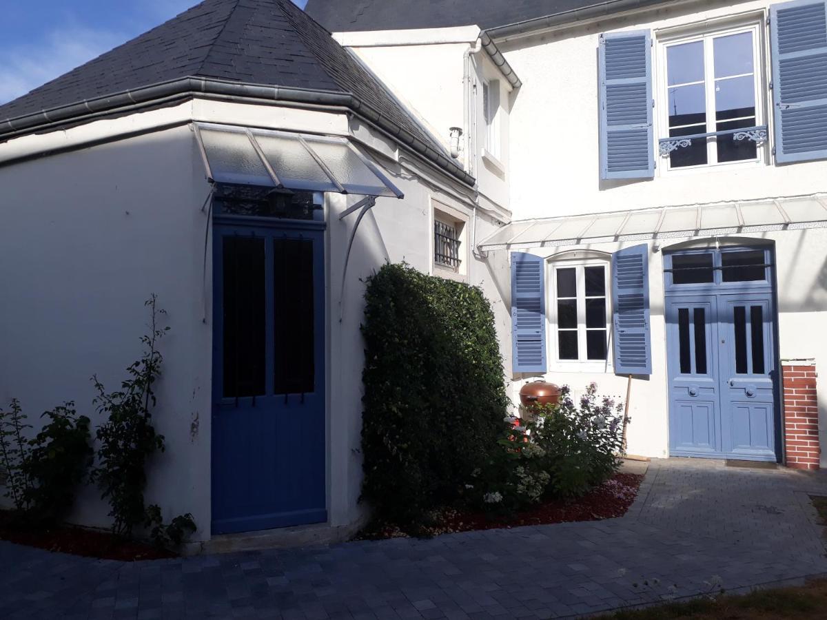 Les Pierres Bleues Hotel บา-ซู-โรบ ภายนอก รูปภาพ